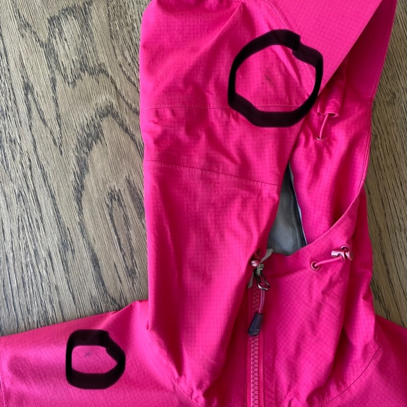 Womens XS MEC Gore-Tex Jacket - Picture 4 of 5